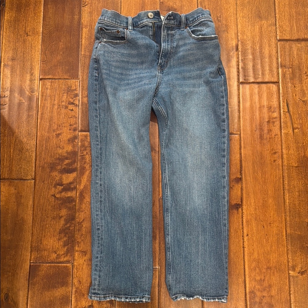 A&F Ankle Straight Leg Jeans